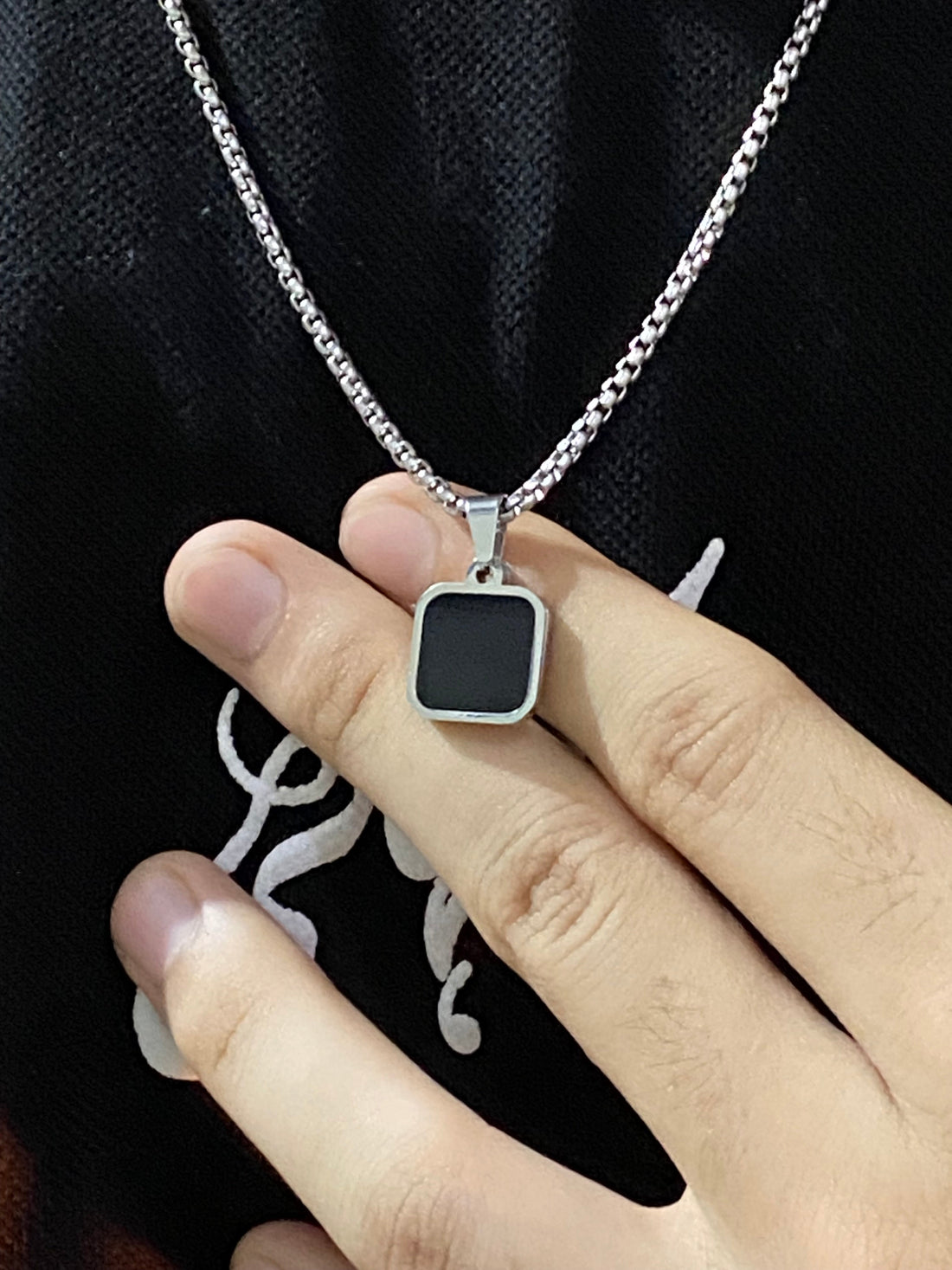 Box pendant finest