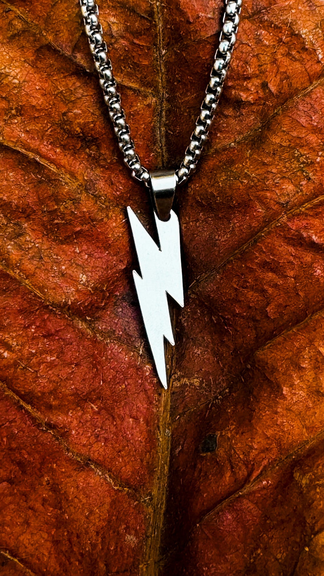 Lightning bolt pendant finest
