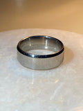 Elegant black ring finest