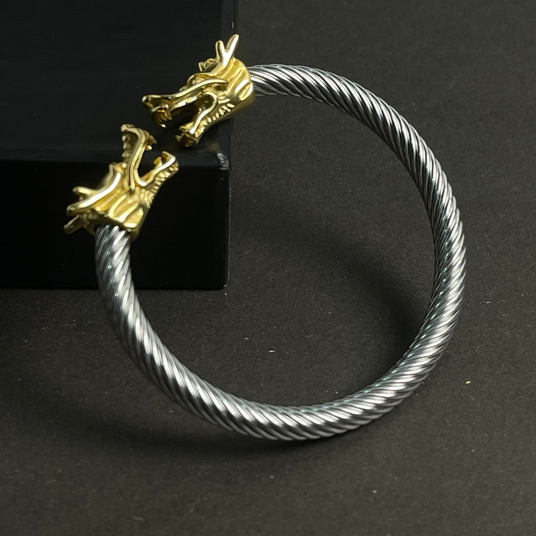 Dragon bracelet (Golden Head) Finest Official