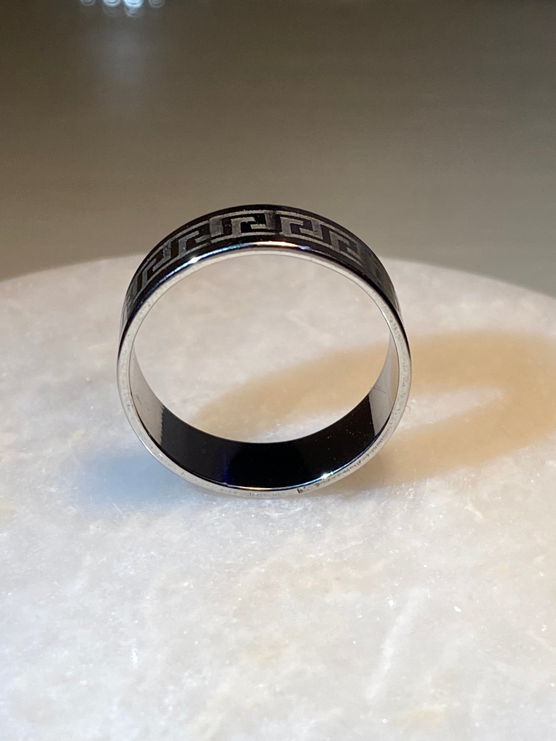Meander ring finest
