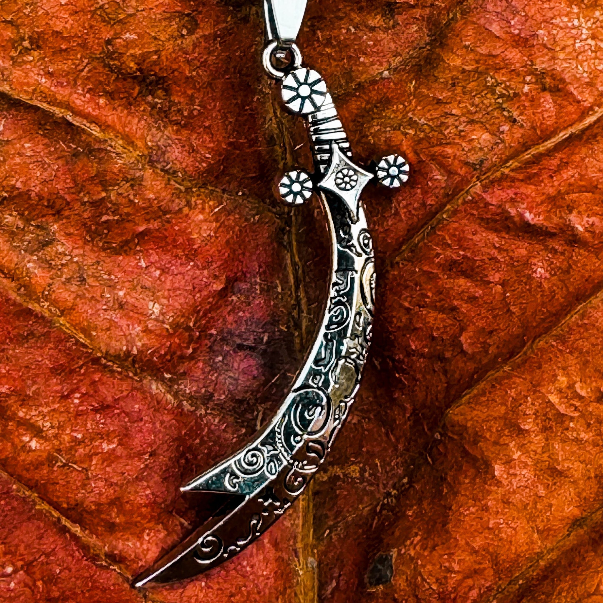 Zulfiqar pendant - front