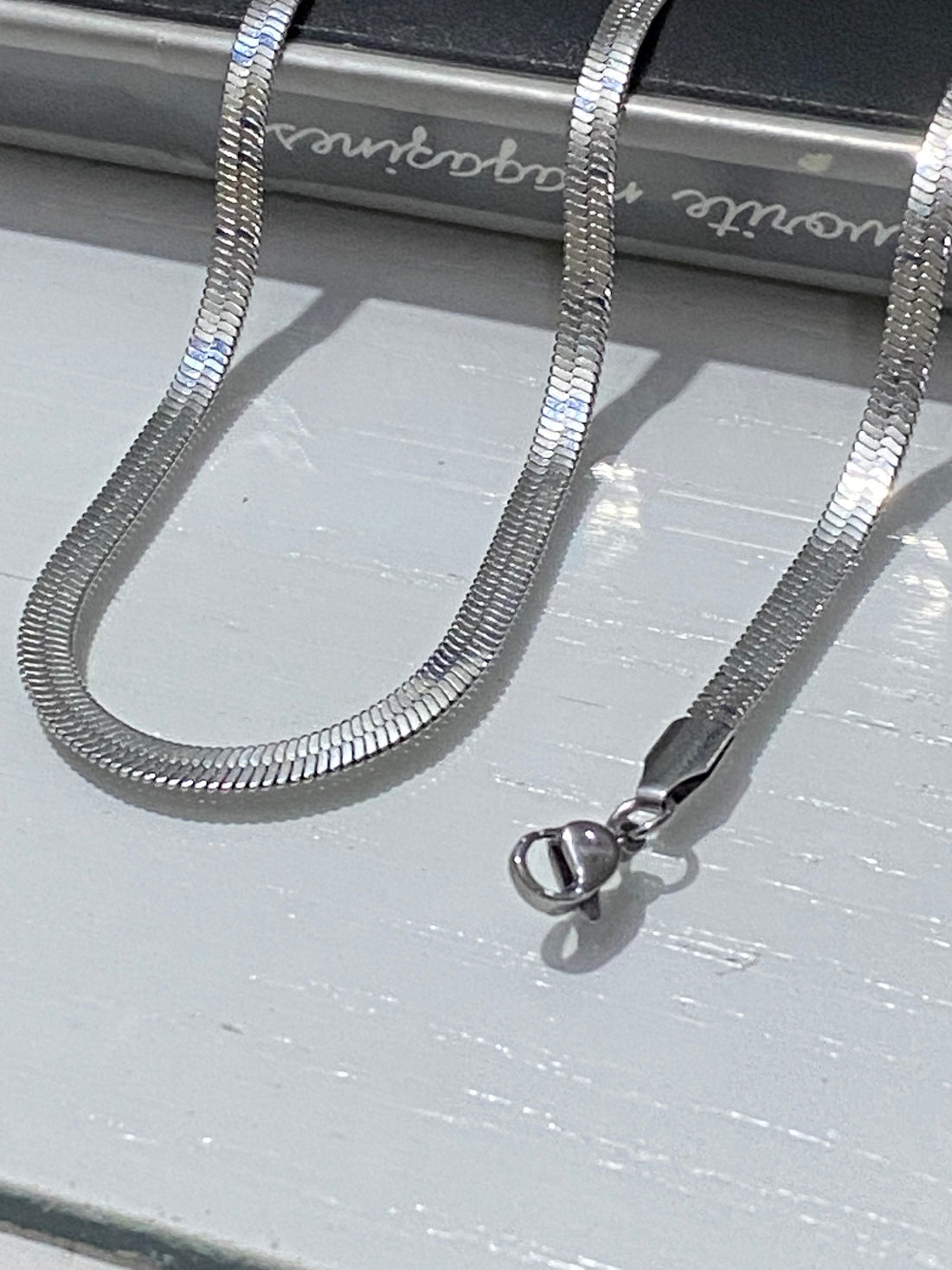Flat snake chain finest