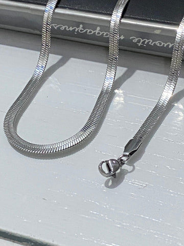 Flat snake chain finest